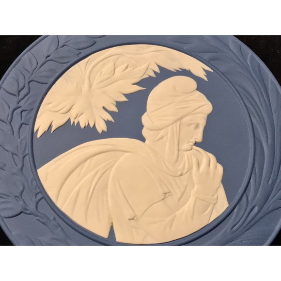 Iconic Wedgwood Portland Blue Jasperware 2010 Year Plaque Made in England - Picture 2 of 6